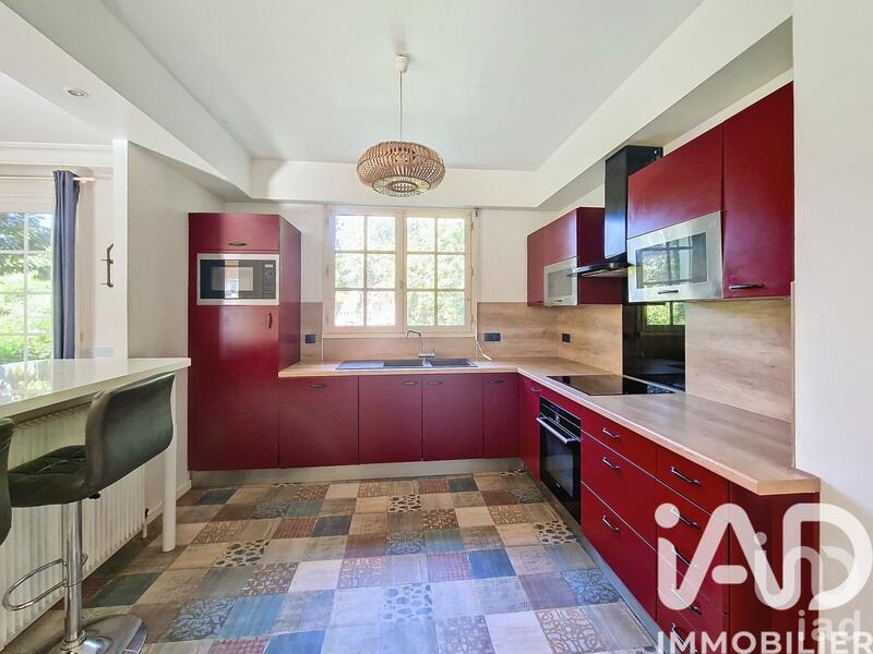 Maison - 169 m² - 7 pièces