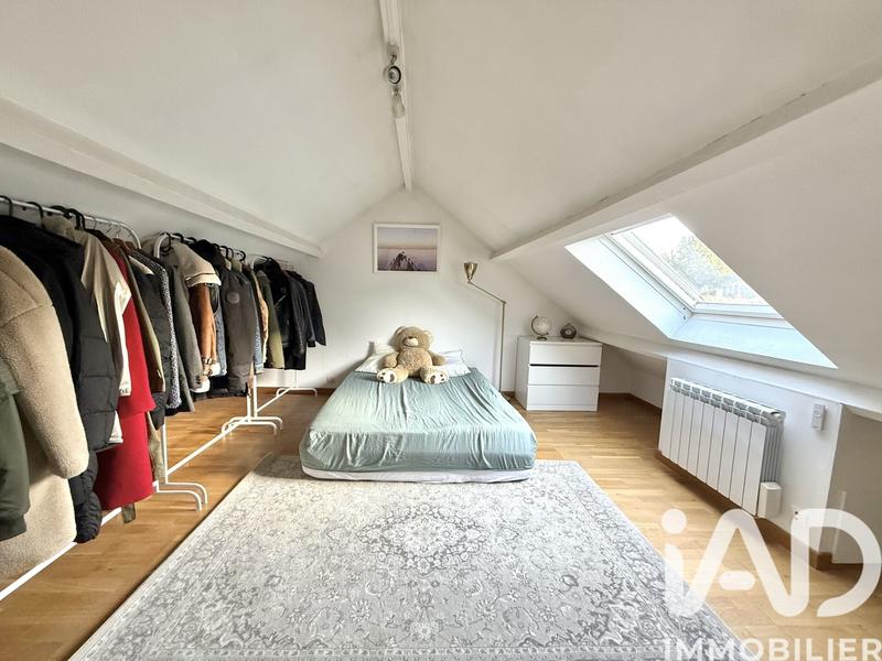 Maison - 182 m² - 7 pièces