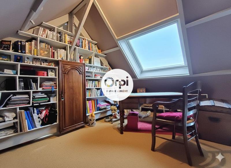 Longère - 271 m² - 6 pièces