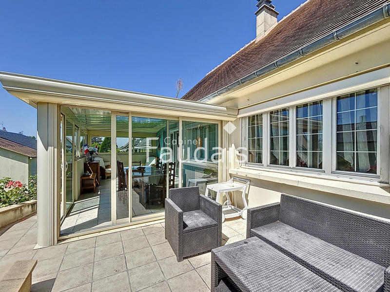 Maison - 107 m² - 6 pièces