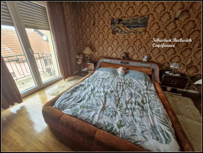 Maison de village - 235 m² - 9 pièces