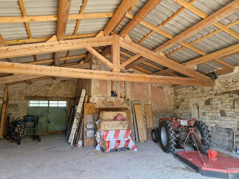 Maison - 205 m² - 1 pièce