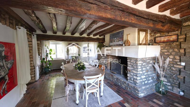 Maison - 410 m² - 9 pièces