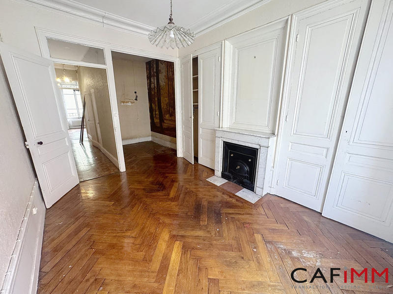 Appartement - 77 m² - 3 pièces