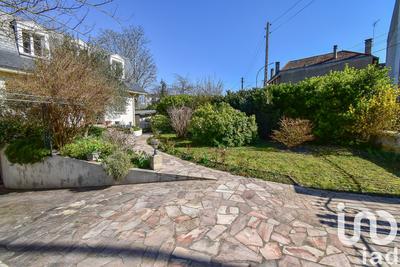 Maison - 160 m² - 5 pièces