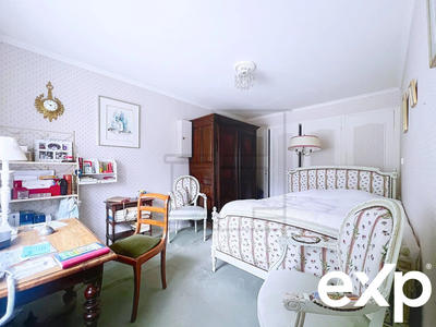 Appartement - 103 m² - 6 pièces