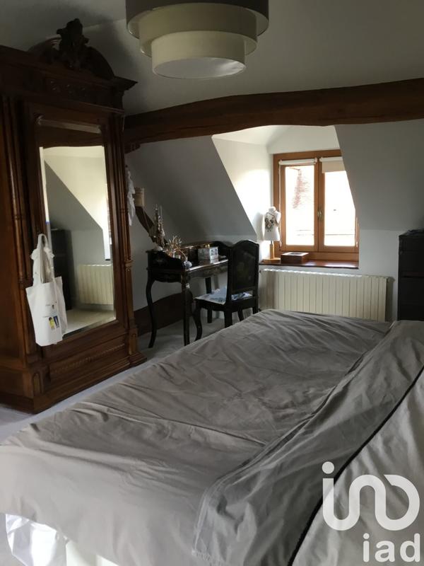 Maison - 200 m² - 8 pièces