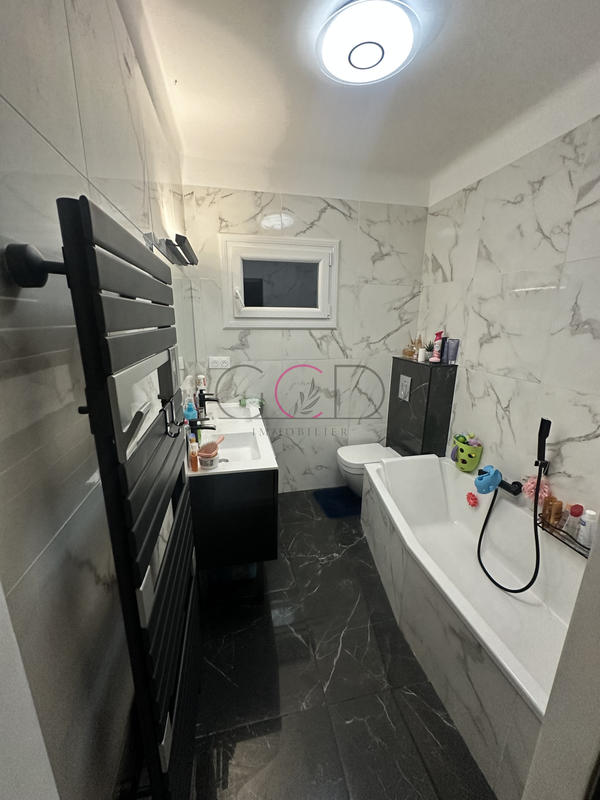 Villa - 115 m² - 5 pièces