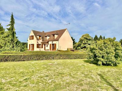 Maison - 195 m² - 6 pièces