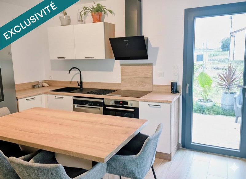 Maison - 100 m² - 6 pièces