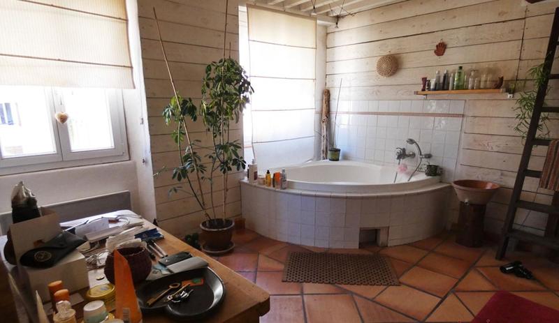 Maison - 212 m² - 8 pièces