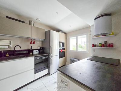 Maison - 92 m² - 3 pièces