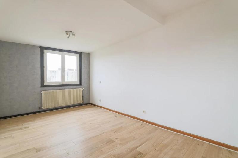 Maison - 106 m² - 2 pièces
