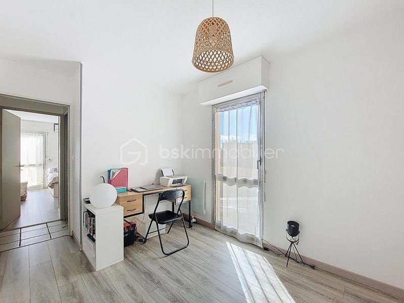 Appartement - 75 m² - 4 pièces