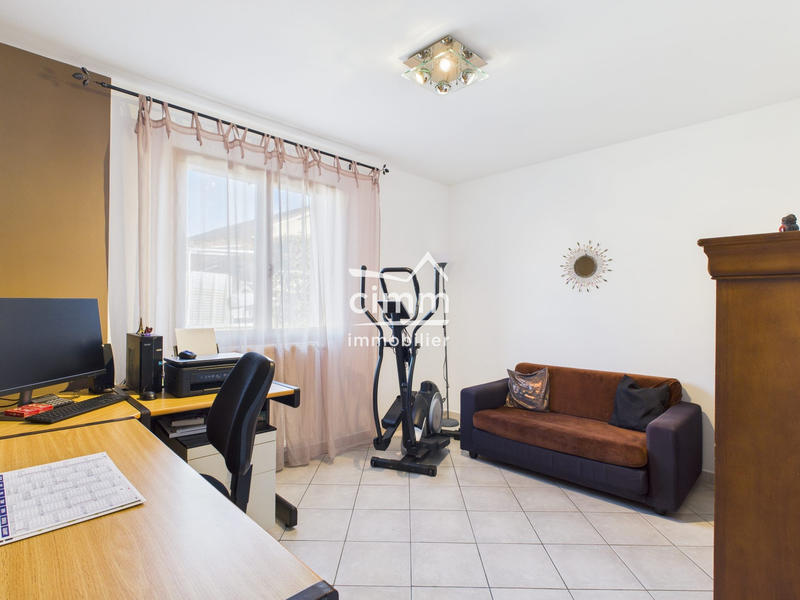 Maison - 127 m² - 5 pièces