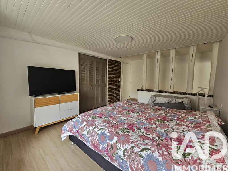 Maison - 202 m² - 7 pièces