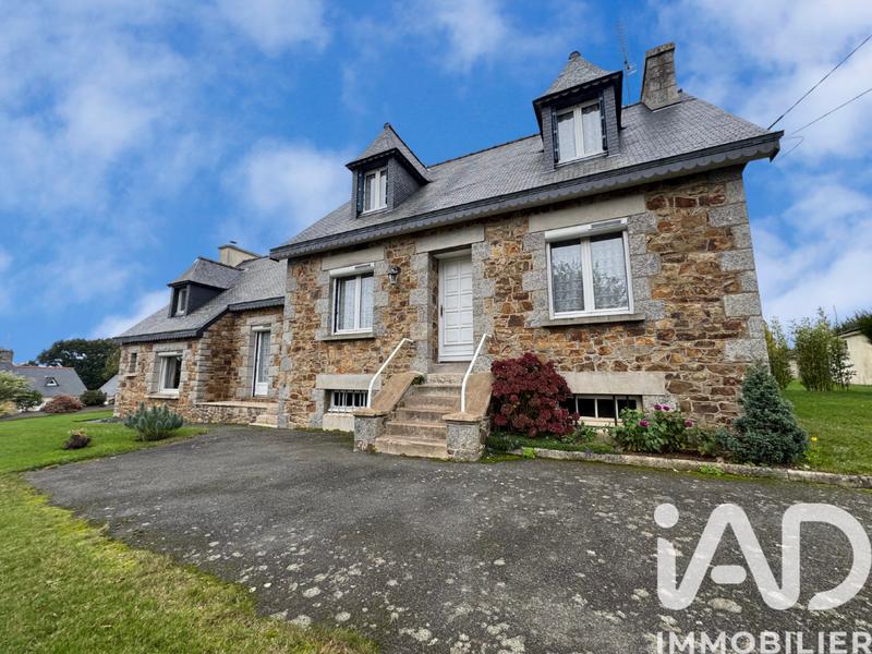 Maison - 152 m² - 6 pièces