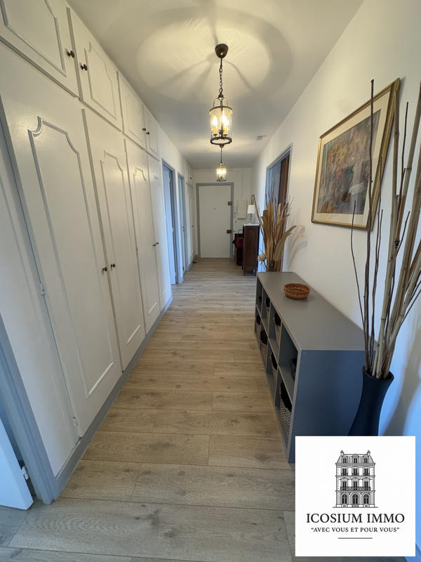 Appartement - 92 m² - 4 pièces