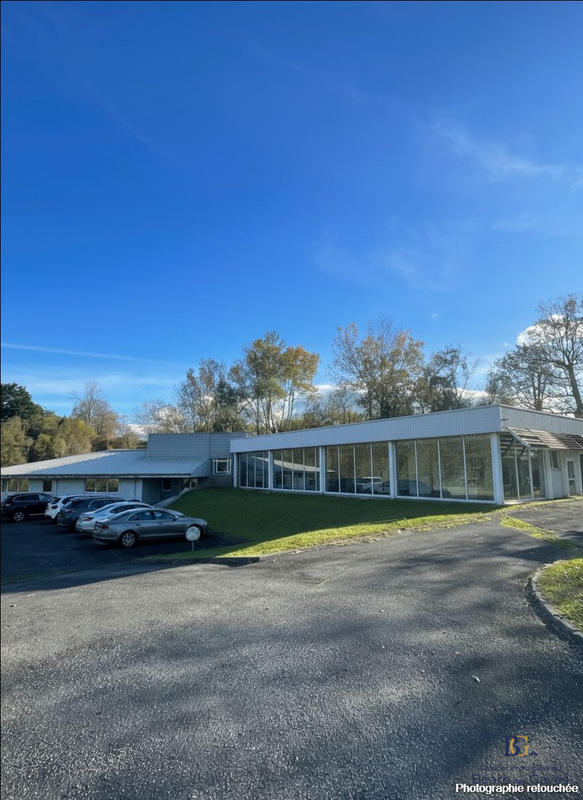 Local d'activités - 655 m²