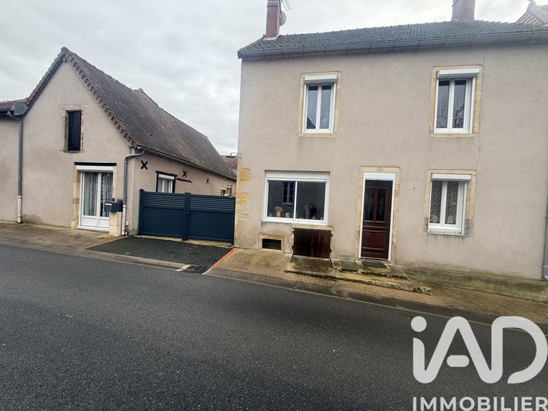 Maison de village - 210 m² - 5 pièces