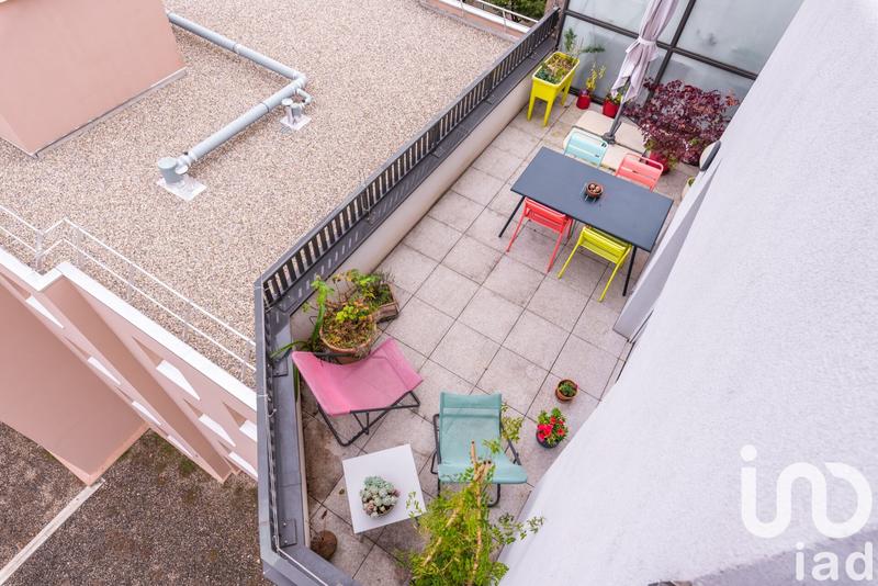 Appartement - 100 m² - 4 pièces