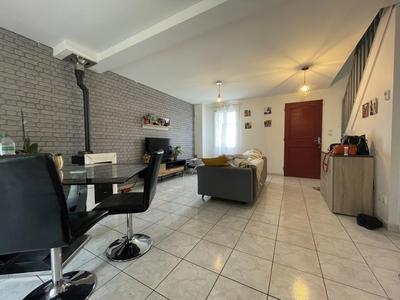 Maison - 88 m² - 5 pièces