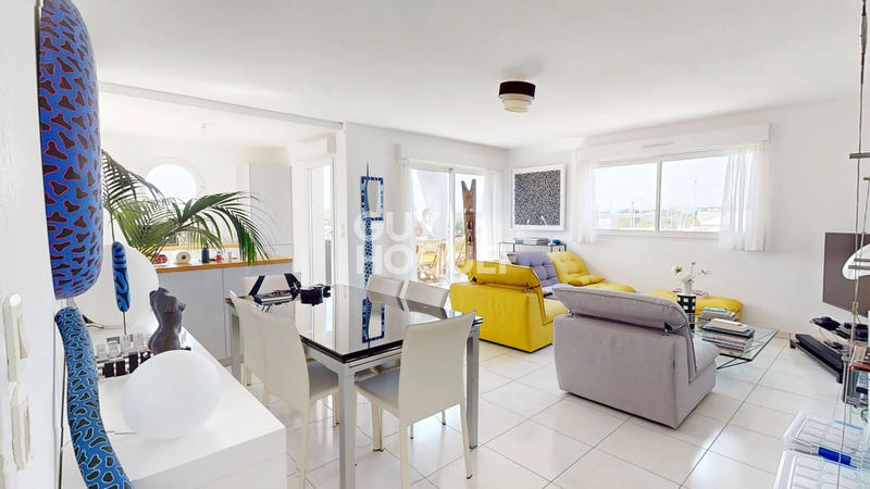 Appartement - 87 m² - 4 pièces