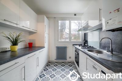 Chambre - 11 m² - 1 pièce