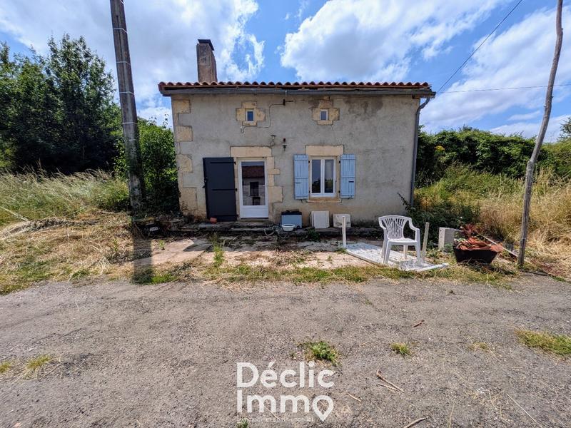 Maison ancienne - 204 m² - 3 pièces