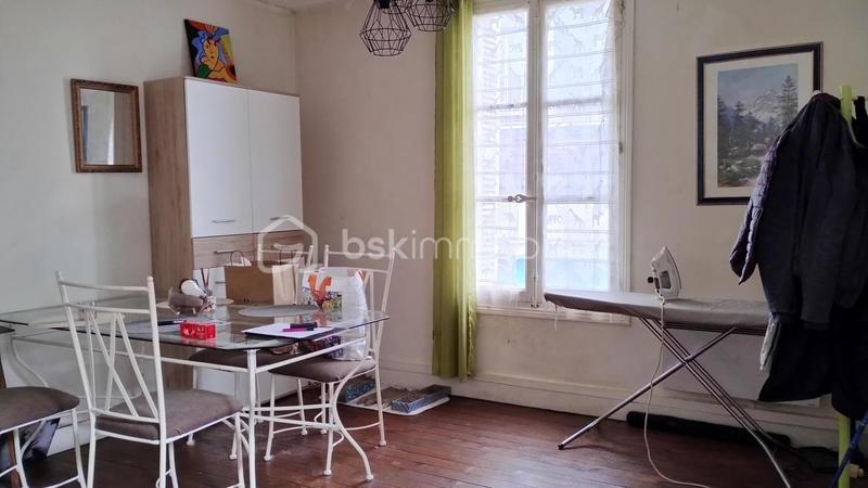 Immeuble - 200 m² - 9 pièces