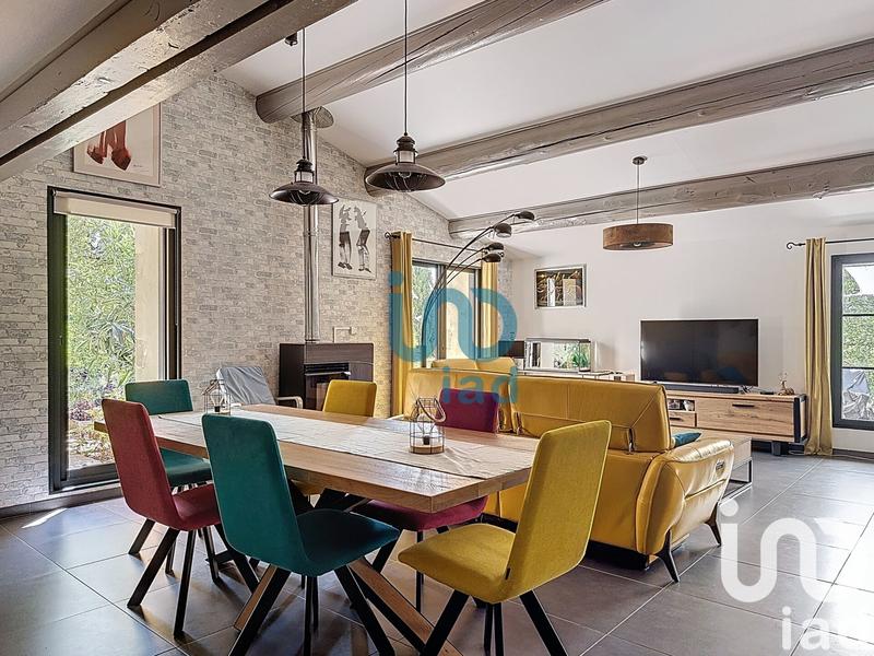 Maison - 272 m² - 10 pièces