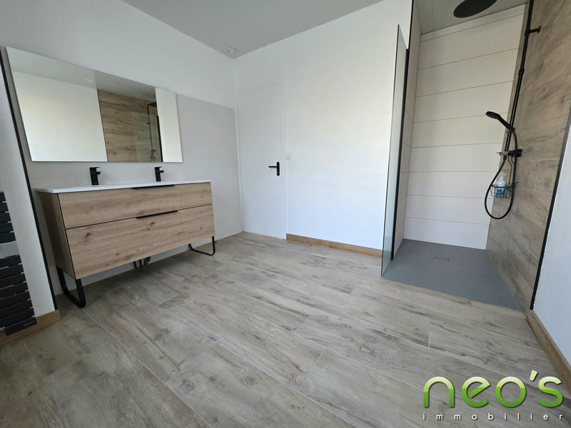 Maison - 131 m² - 6 pièces