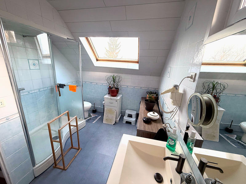 Maison - 100 m² - 6 pièces