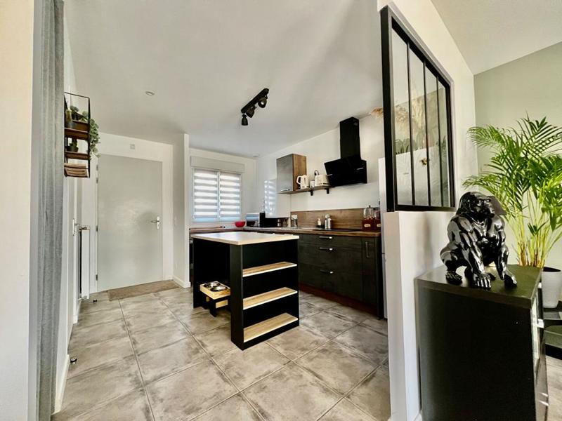 Maison - 81 m² - 5 pièces