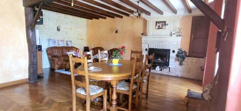 Maison ancienne - 203 m² - 7 pièces