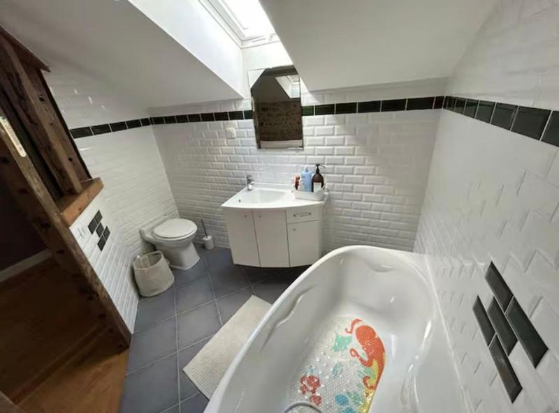 Demeure - 191 m² - 5 pièces