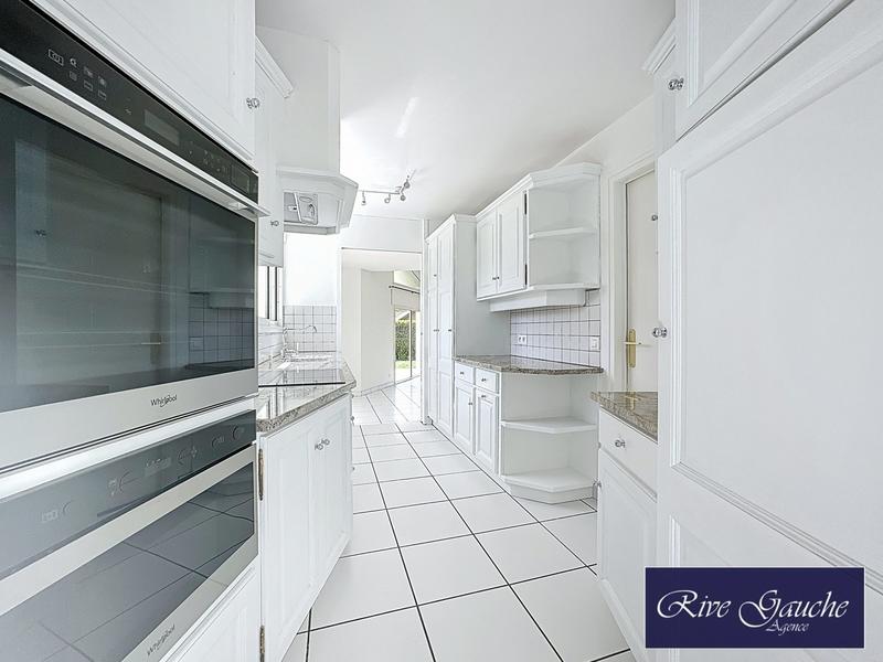 Maison - 177 m² - 6 pièces