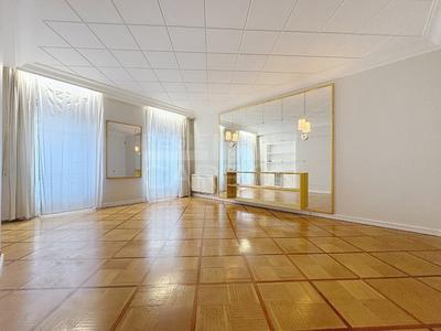 Appartement - 92 m² - 3 pièces