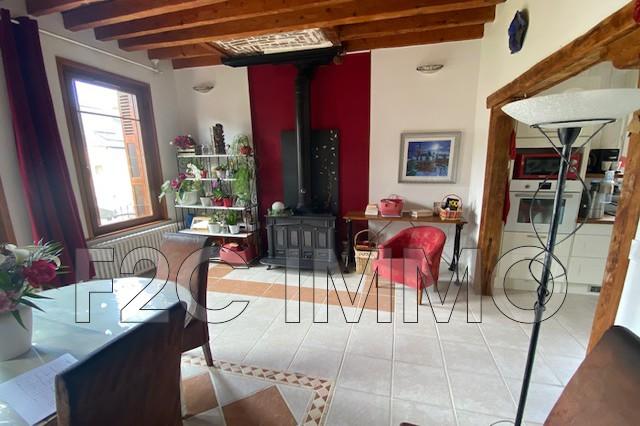 Maison - 260 m² - 12 pièces