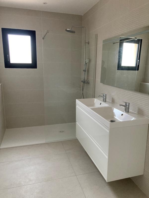 Villa - 102 m² - 4 pièces