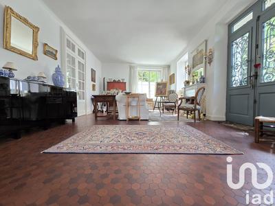 Maison - 196 m² - 7 pièces