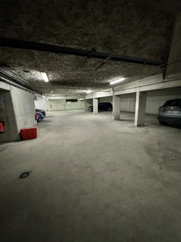 Parking - 12 m²
