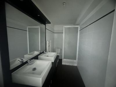 Appartement ancien - 63 m² - 3 pièces