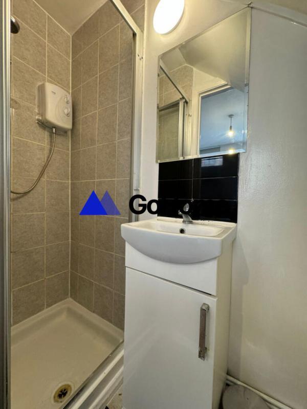 Studio - 15 m² - 1 pièce