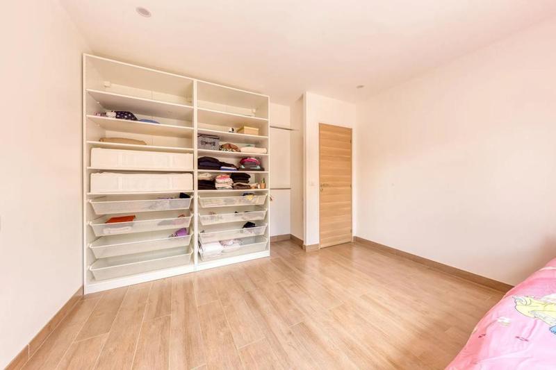 Maison - 190 m² - 8 pièces