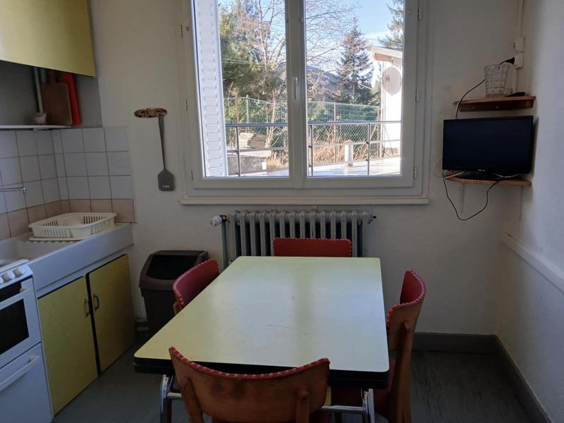 Immeuble - 218 m² - 14 pièces