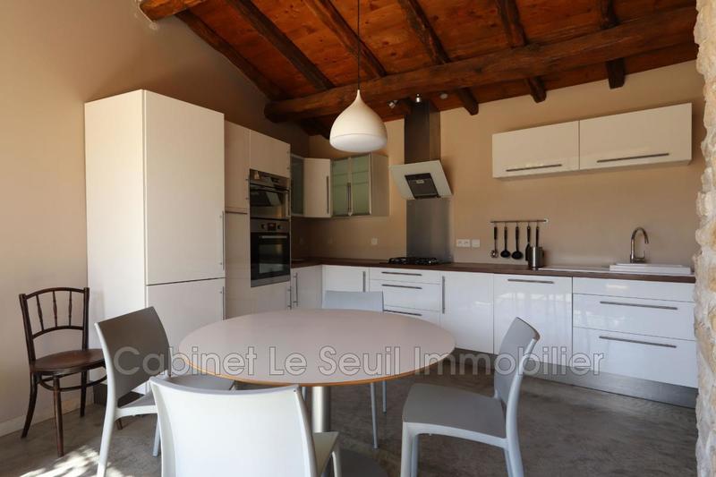 Maison en pierre - 92 m² - 3 pièces