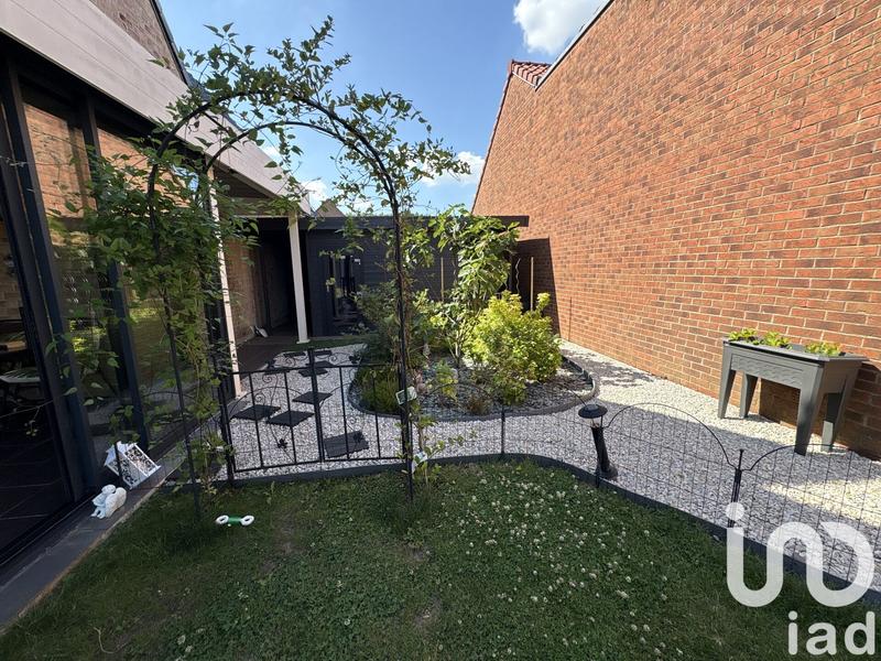 Maison - 217 m² - 8 pièces