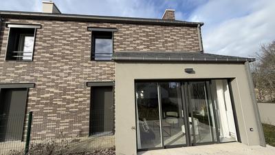 Maison contemporaine - 92 m² - 4 pièces