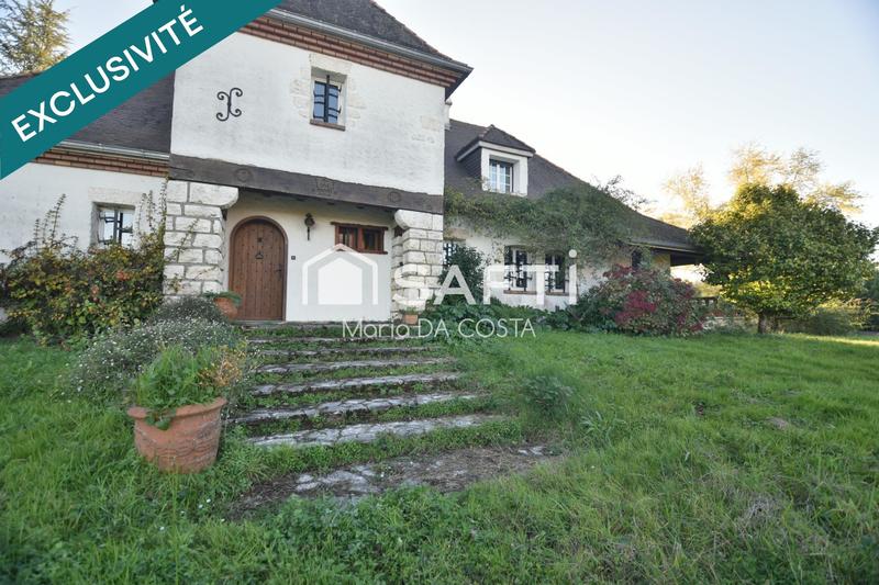 Propriété - 232 m² - 8 pièces